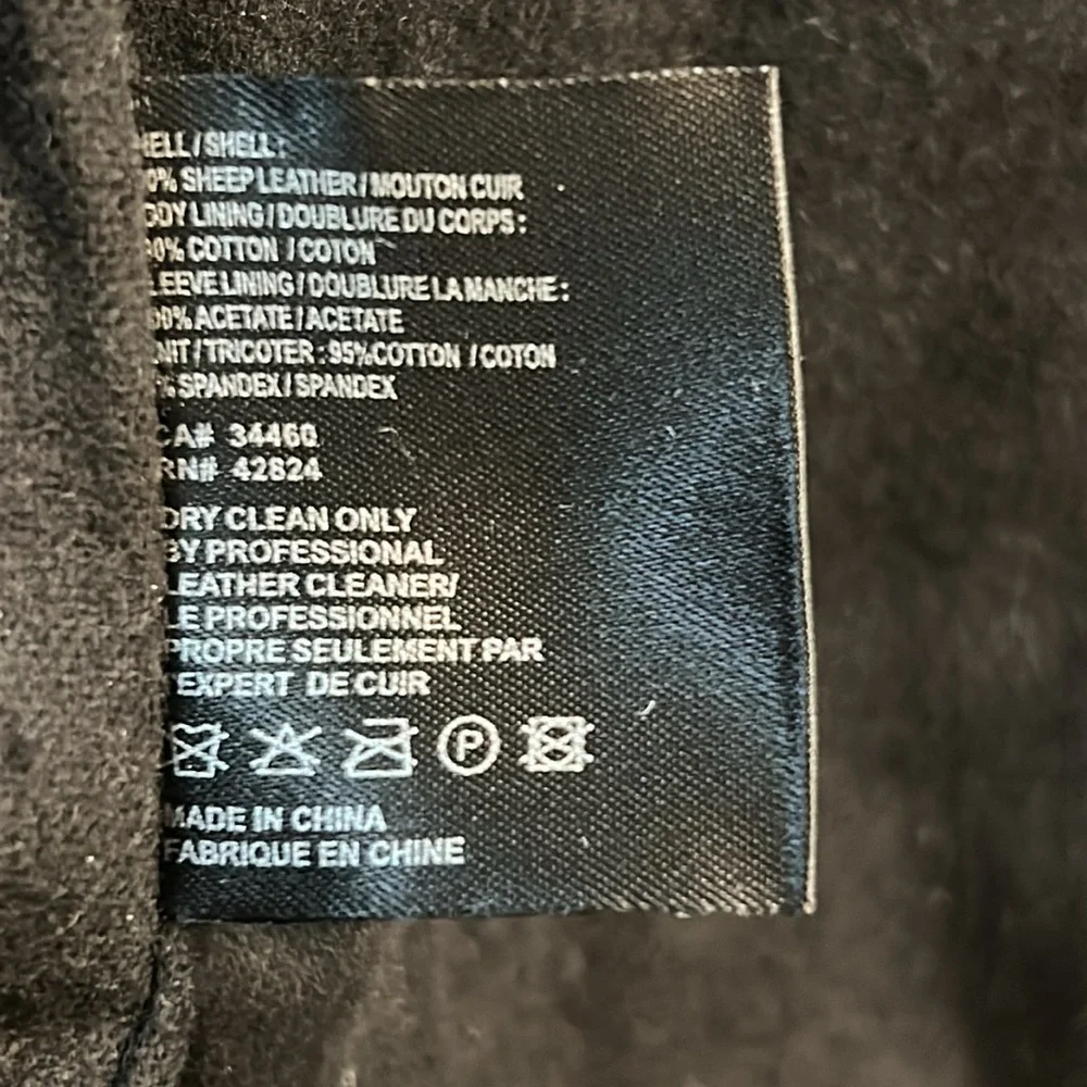 Veda Classic Black Leather Jacket - Picture 10 of 14